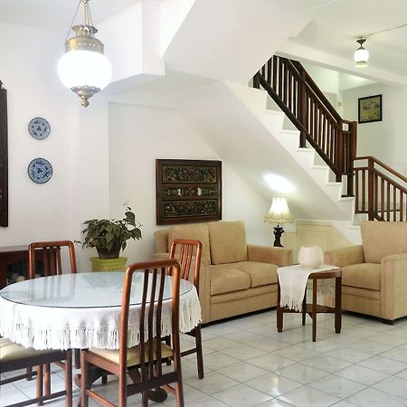 Omah Timoho Homestay Yogyakarta Exterior photo